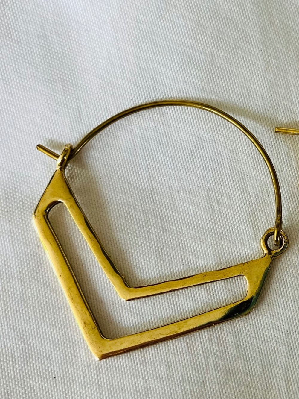 New Lightweight Brass Chevron Point Drop Hoop Earrings